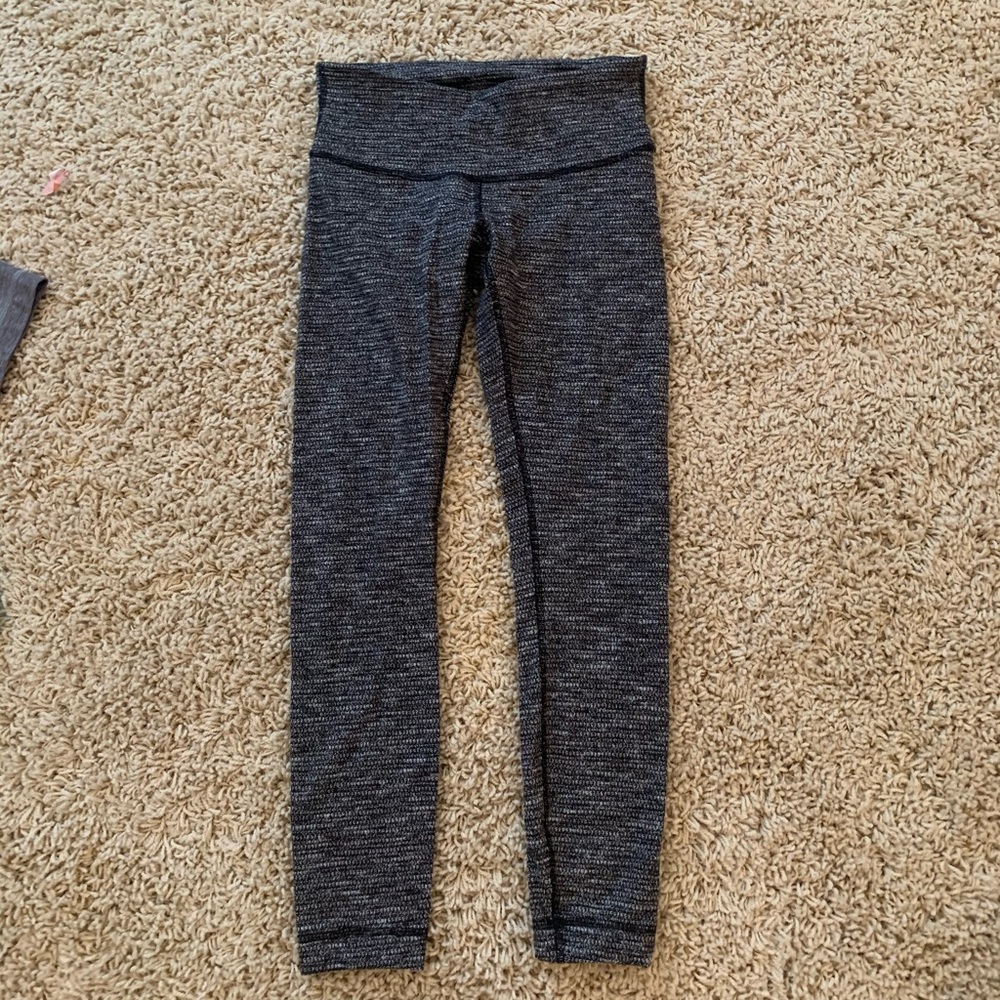 Lululemon Cropped Leggings